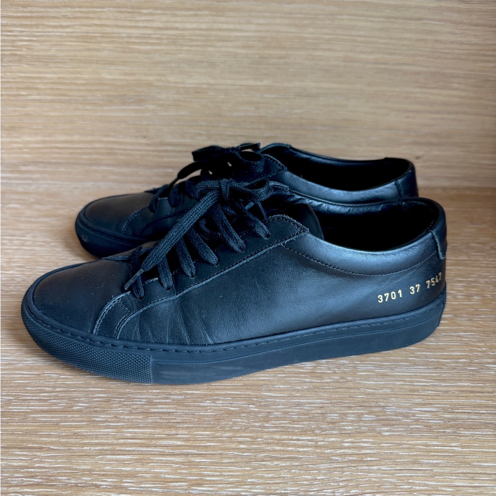 Common Projects Low Size 37 Black